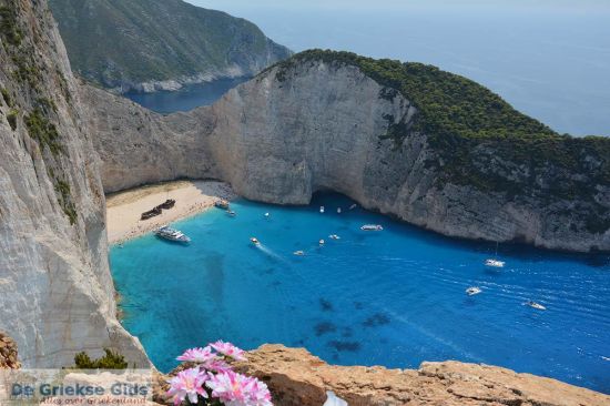 Navagio Beach met het scheepswrak